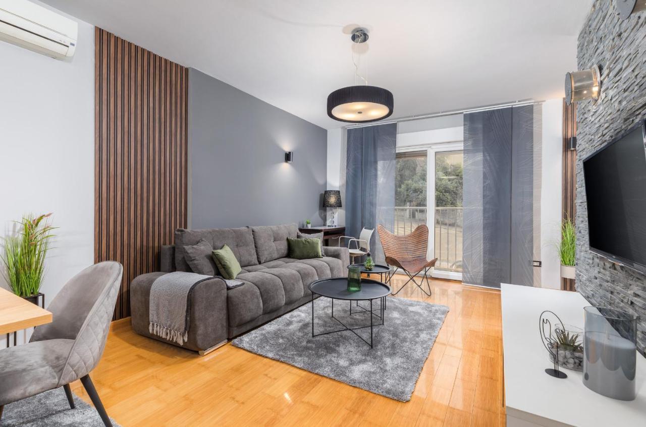 Lux Apartment Teo - New Pula Exterior photo