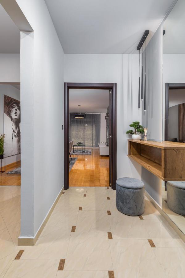 Lux Apartment Teo - New Pula Exterior photo